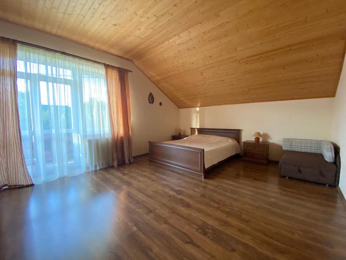 Panorama Townhouse Apartment Polyana  Bagian luar foto