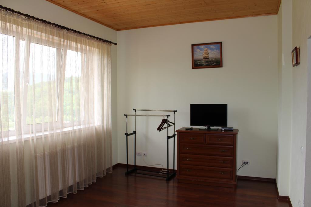 Panorama Townhouse Apartment Polyana  Bagian luar foto